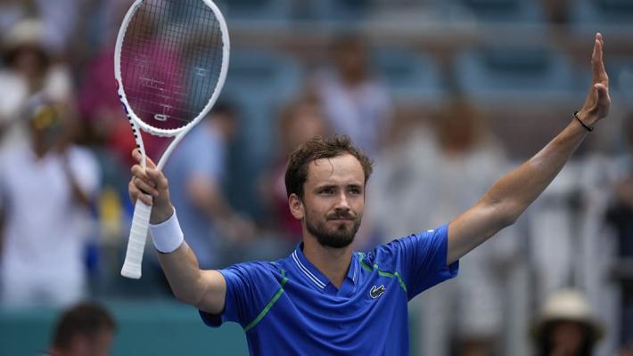 一场104-98让湖人重燃希望！西部前四仍有变数，火箭又掉链子.